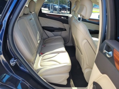 Used 2017 Lincoln MKC Select w/ Select Plus Package image 21