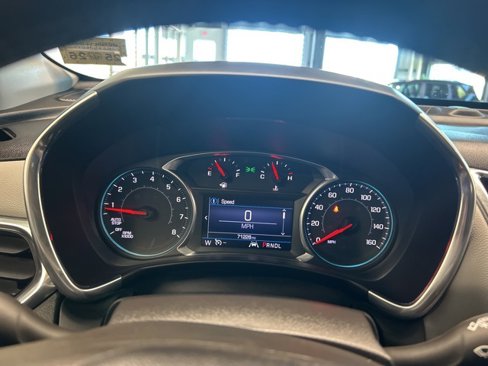 Used 2021 Chevrolet Equinox LT image 14