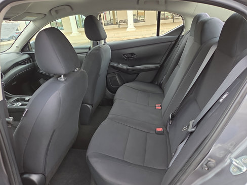 Used 2024 Nissan Sentra S image 9