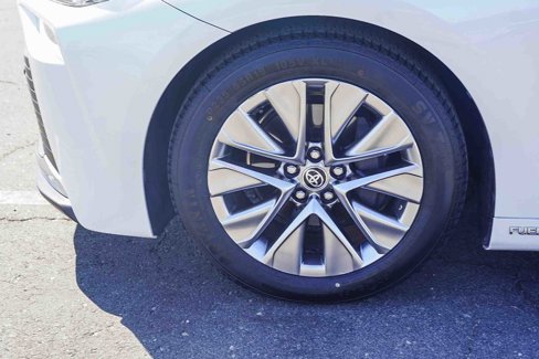 Used 2021 Toyota Mirai XLE w/ Advanced Technology Package image 9
