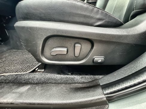 Used 2017 Subaru Forester 2.5i Touring image 12