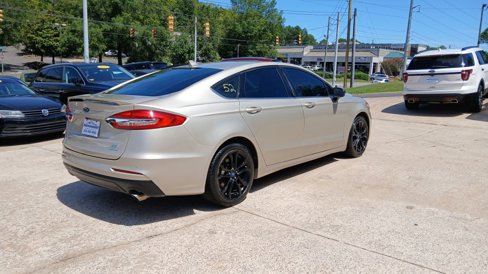 Used 2019 Ford Fusion SE w/ Equipment Group 151A image 5
