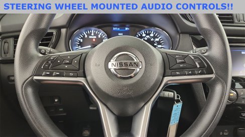 Used 2018 Nissan Rogue S image 17