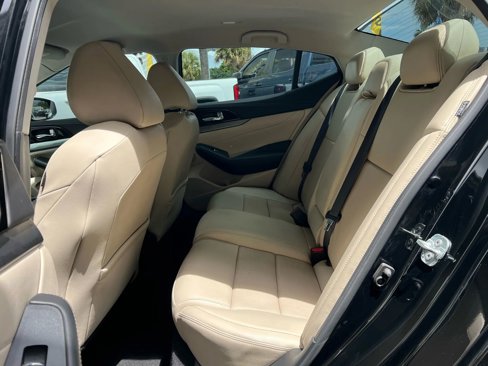 Used 2020 Nissan Maxima 3.5 SV w/ Floor Mat Group image 23