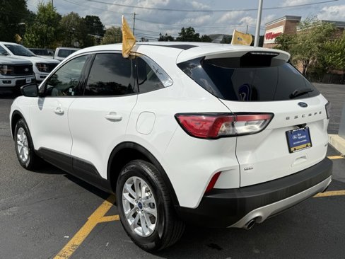 Certified 2022 Ford Escape SE w/ Convenience Package image 5