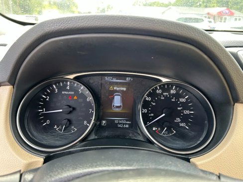 Used 2016 Nissan Rogue S image 16