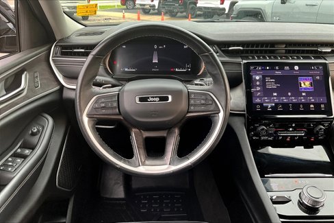 Used 2021 Jeep Grand Cherokee L Limited image 5