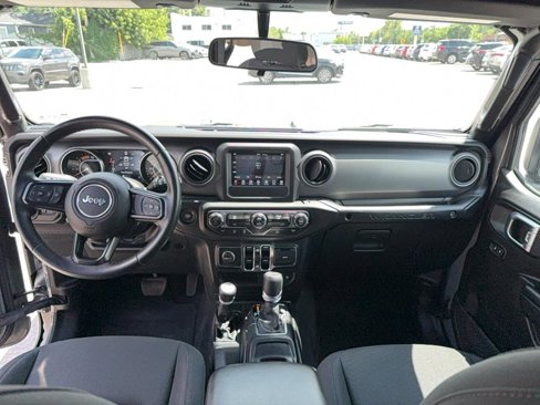 Used 2022 Jeep Wrangler Unlimited Sport image 28