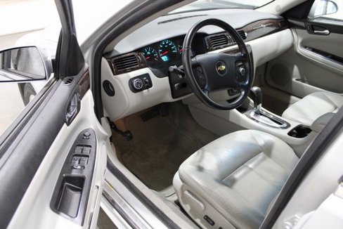 Used 2013 Chevrolet Impala LT w/ Luxury Edition Package image 2