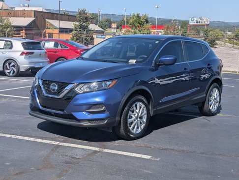 Used 2021 Nissan Rogue Sport S image 5
