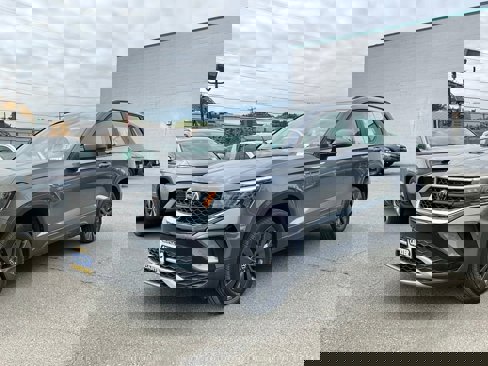Certified 2024 Volkswagen Taos S image 3