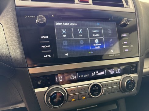 Used 2016 Subaru Outback 2.5i Premium image 17