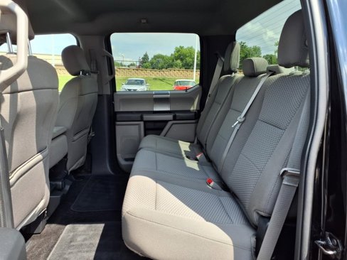 Used 2018 Ford F150 XLT w/ Equipment Group 302A Luxury image 7