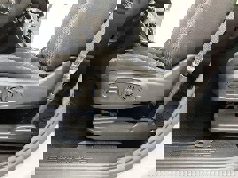 Used 2022 Chevrolet Equinox LT image 33