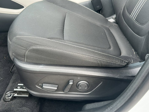 Used 2024 Hyundai Tucson SEL image 15
