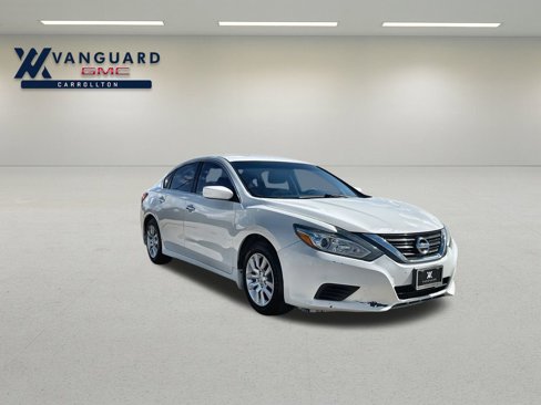 Used 2017 Nissan Altima 2.5 S w/ Power Driver Seat Package image 2
