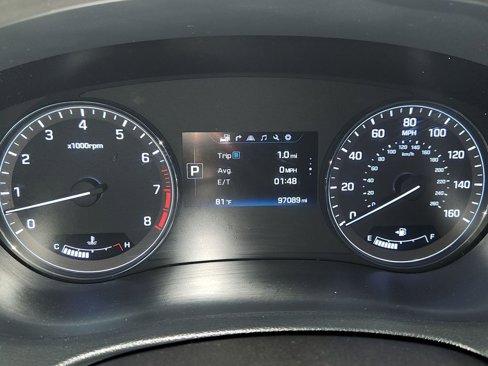 Used 2017 Genesis G80 3.8 image 25