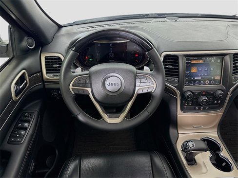 Used 2015 Jeep Grand Cherokee Overland image 22