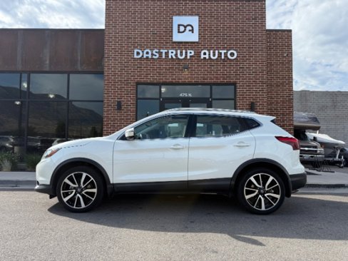 Used 2019 Nissan Rogue Sport SL w/ Premium Package image 21