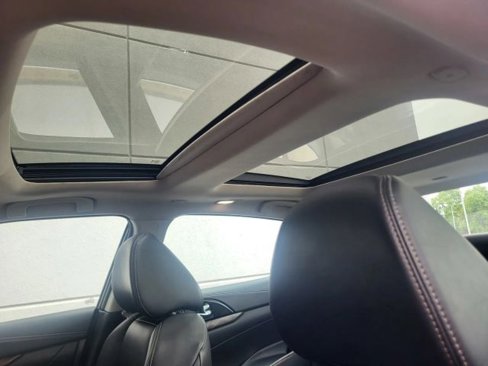 Used 2017 Nissan Maxima Platinum image 37