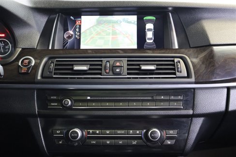 Used 2016 BMW 550i xDrive Sedan image 24