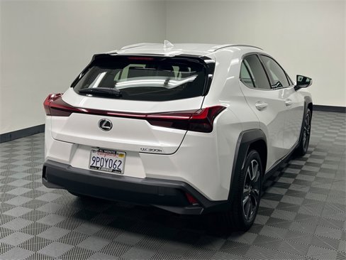 Used 2025 Lexus UX 300h FWD image 5
