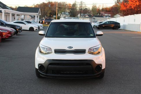 Used 2019 Kia Soul image 2