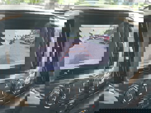 Used 2022 GMC Terrain Denali image 17