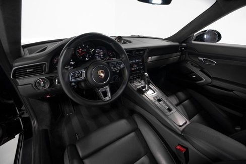 Used 2018 Porsche 911 Carrera 4 GTS image 5
