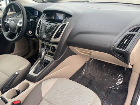 Used 2014 Ford Focus SE image 14