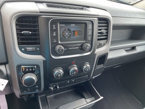 Used 2017 RAM 1500 Express w/ Express Value Package image 18