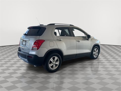 Used 2015 Chevrolet Trax LT w/ LT Plus Package image 12
