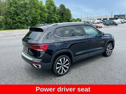 Used 2022 Volkswagen Taos SE image 11