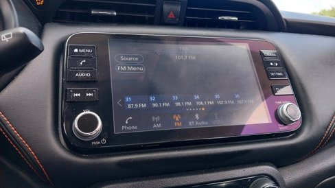 Used 2022 Nissan Kicks SR image 24