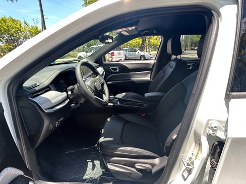 New 2025 Jeep Compass Latitude image 9