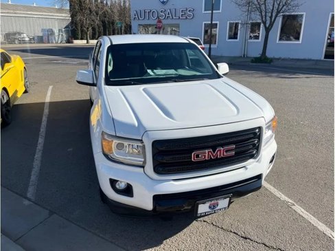 Used 2018 GMC Canyon All Terrain w/ Trailering Package image 3