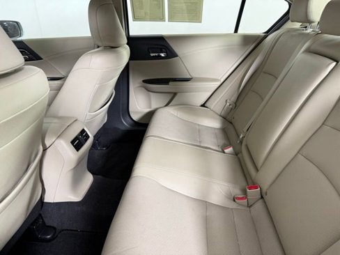 Used 2017 Honda Accord EX-L image 29