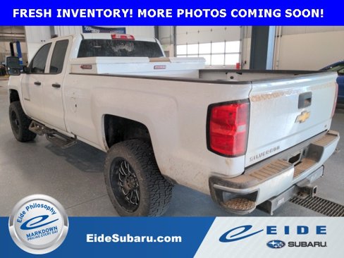 Used 2018 Chevrolet Silverado 2500 W/T w/ WT Convenience Package image 5