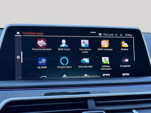 Used 2022 BMW 750i xDrive w/ Executive Package image 42