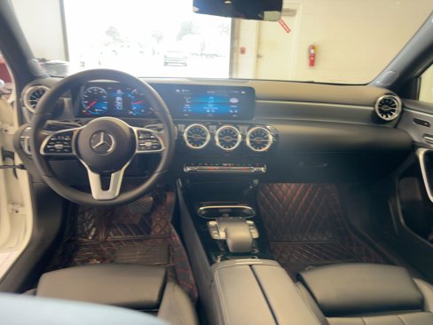 Used 2022 Mercedes-Benz A 220 image 15