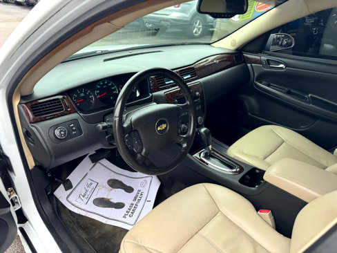 Used 2012 Chevrolet Impala LTZ image 15