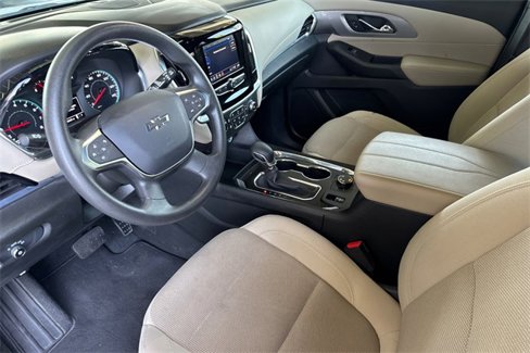 Used 2022 Chevrolet Traverse LS w/ Midnight/Sport Edition image 10