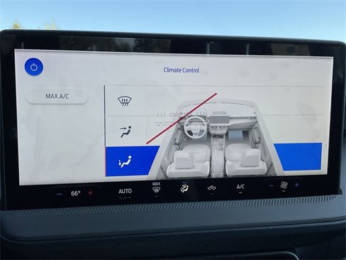 New 2025 Ford Maverick XL image 18