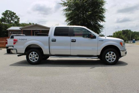 Used 2014 Ford F150 XLT w/ XLT Chrome Package image 4