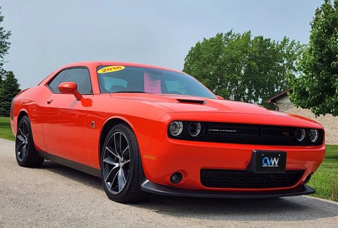 Used 2016 Dodge Challenger R/T Scat Pack w/ Leather Interior Group image 7