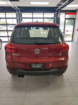 Used 2016 Volkswagen Tiguan S image 5