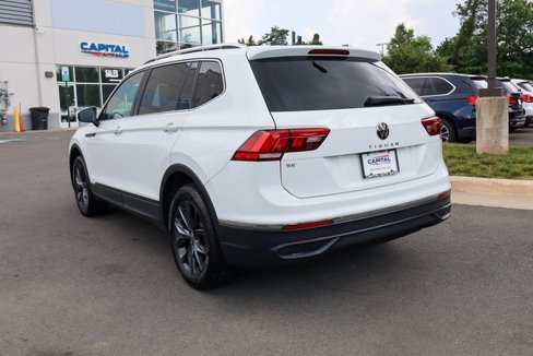 Used 2022 Volkswagen Tiguan SE image 16