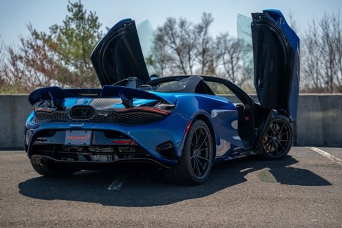 New 2025 McLaren 750S Spider image 18