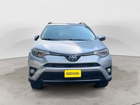 Used 2017 Toyota RAV4 Limited image 8