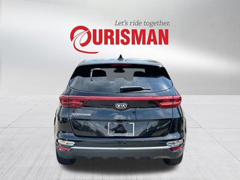 Used 2020 Kia Sportage LX image 3